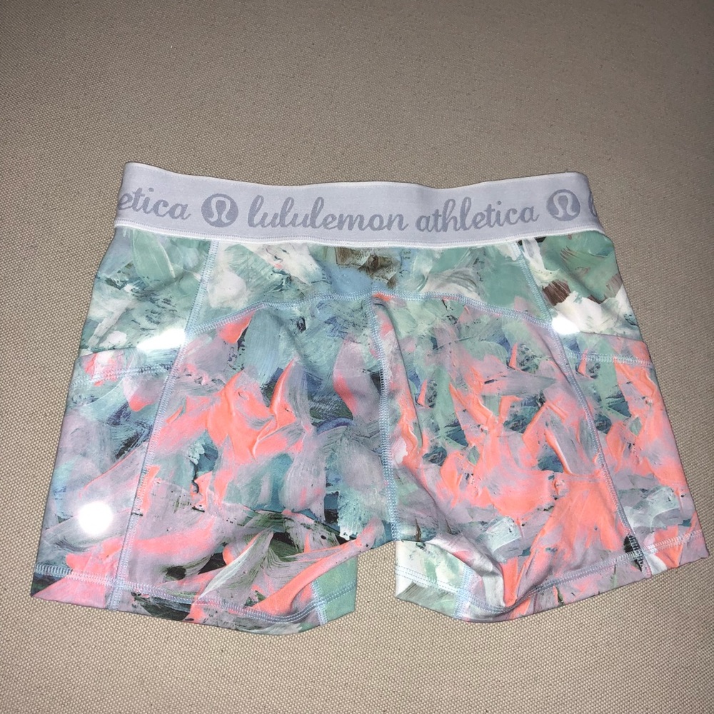 Limited Edition Lululemon Waistband Shorts